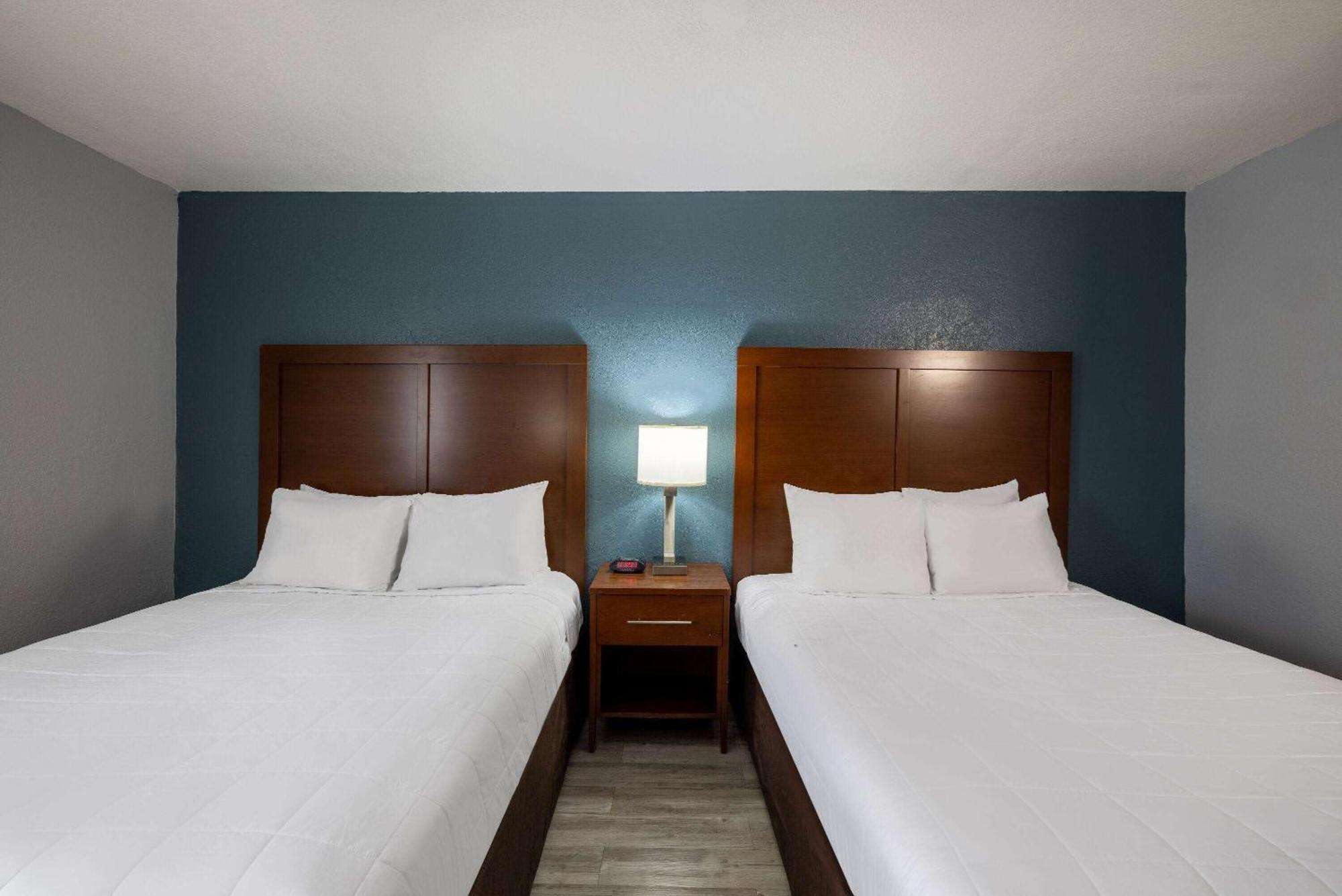 Travelodge By Wyndham بروكلين سنتر المظهر الخارجي الصورة