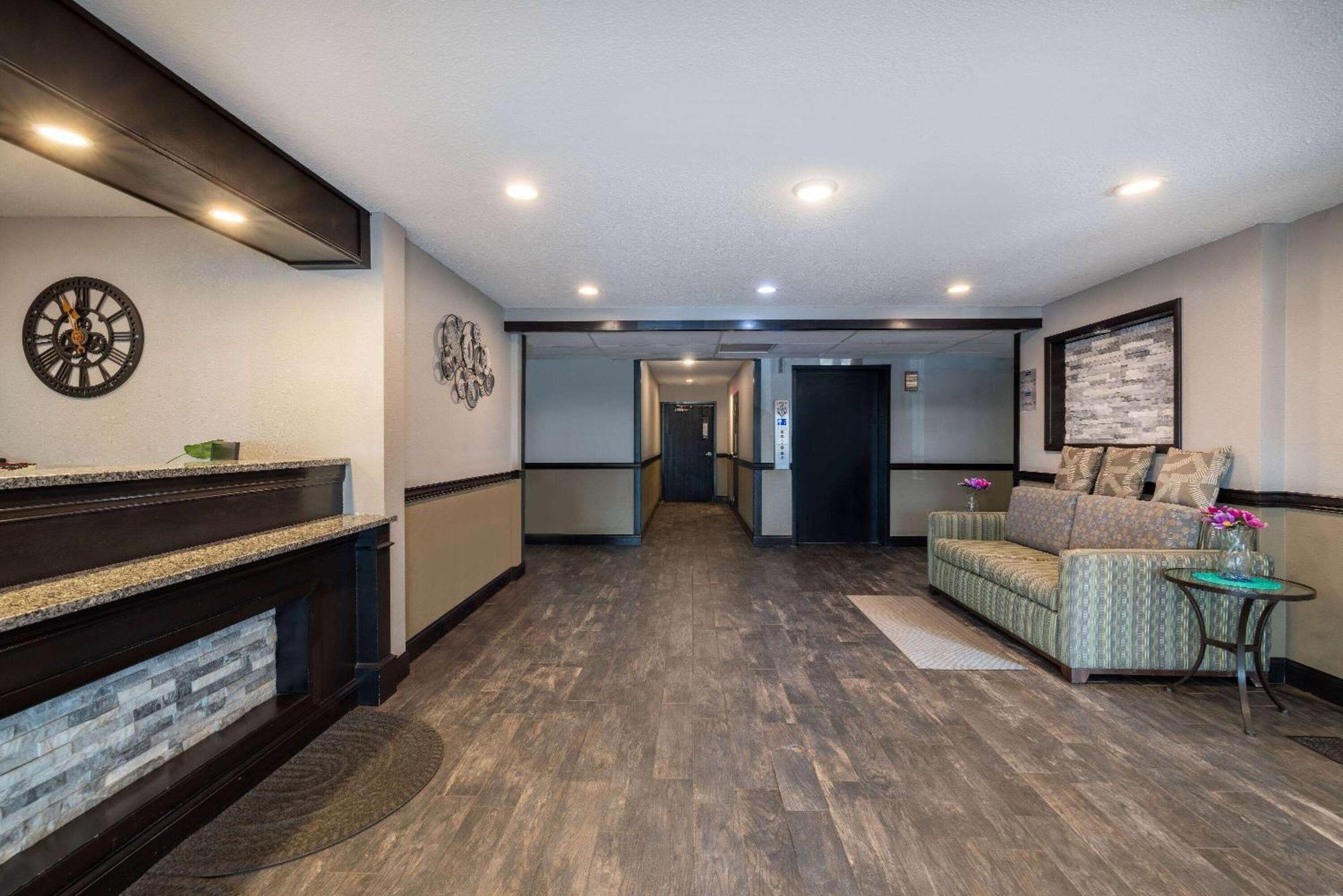 Travelodge By Wyndham بروكلين سنتر المظهر الخارجي الصورة