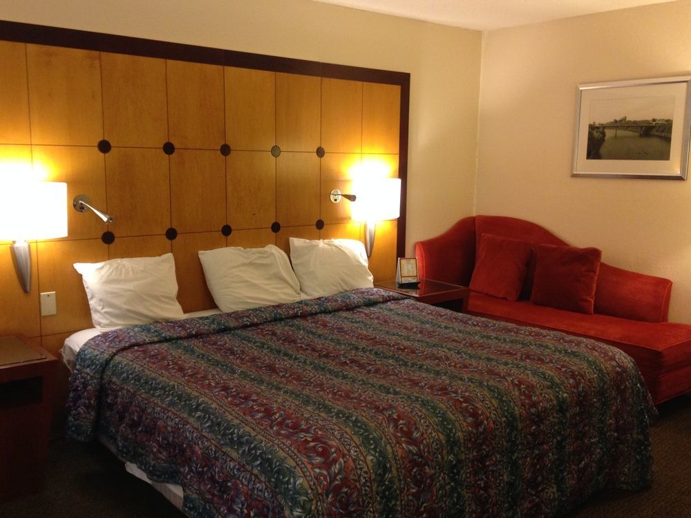 Travelodge By Wyndham بروكلين سنتر المظهر الخارجي الصورة