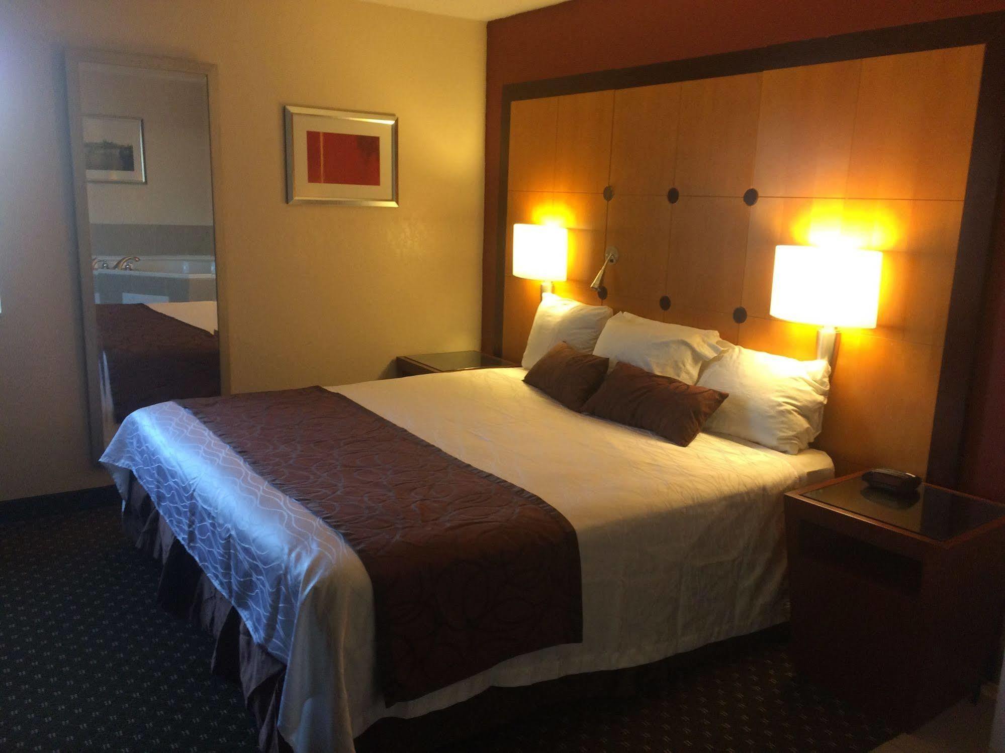 Travelodge By Wyndham بروكلين سنتر المظهر الخارجي الصورة